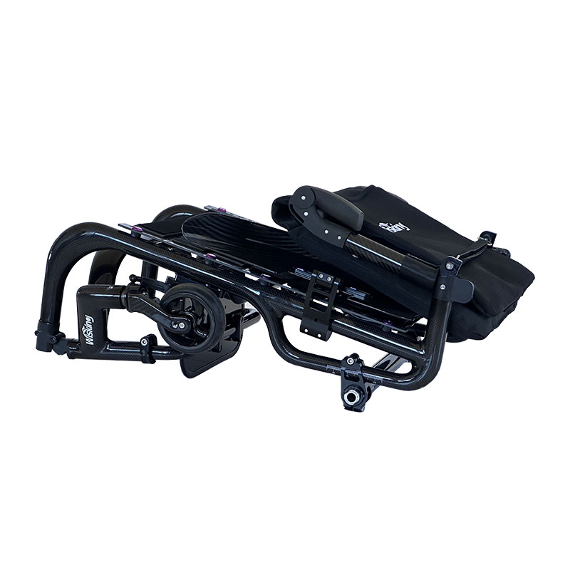 Foldable lightweight all carbon fiber active wheelchair can hold luggage